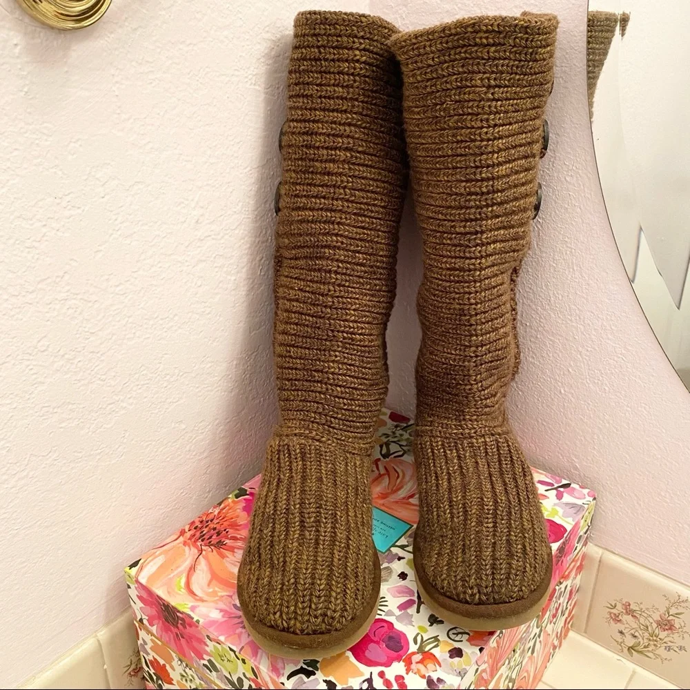 UGG Chestnut Knit Button Boots - Picture 12 of 15